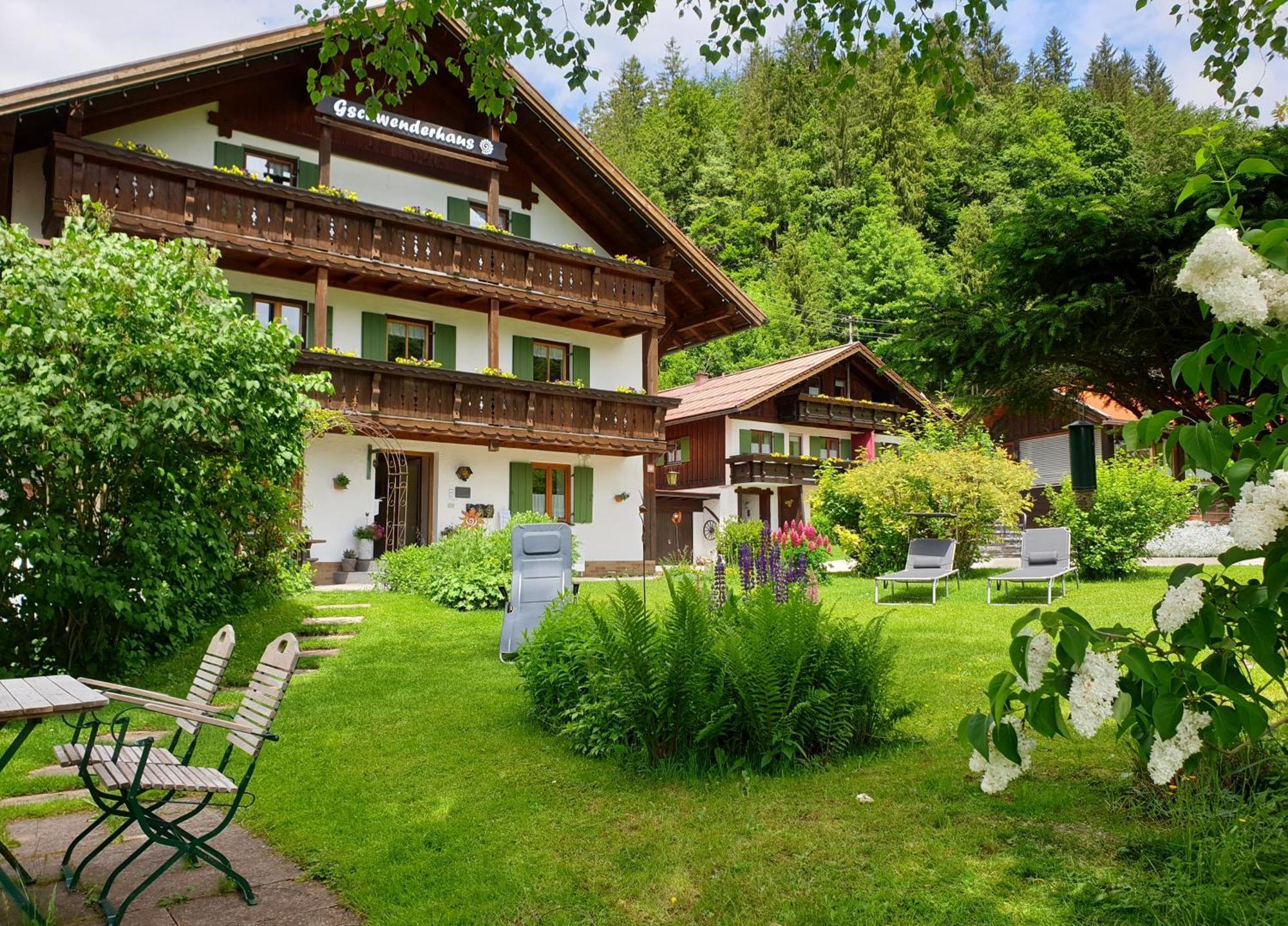 Gschwenderhaus Ferienwohnungen Oberstdorf Extérieur photo