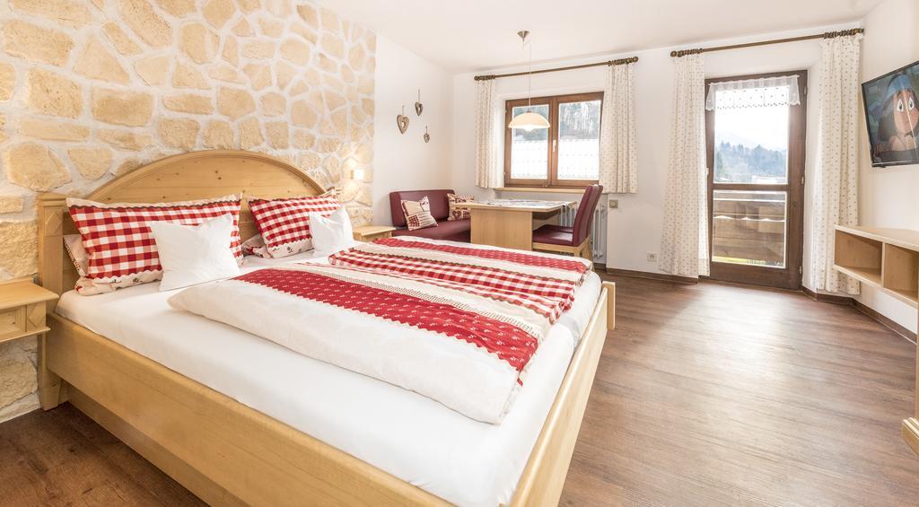 Gschwenderhaus Ferienwohnungen Oberstdorf Extérieur photo