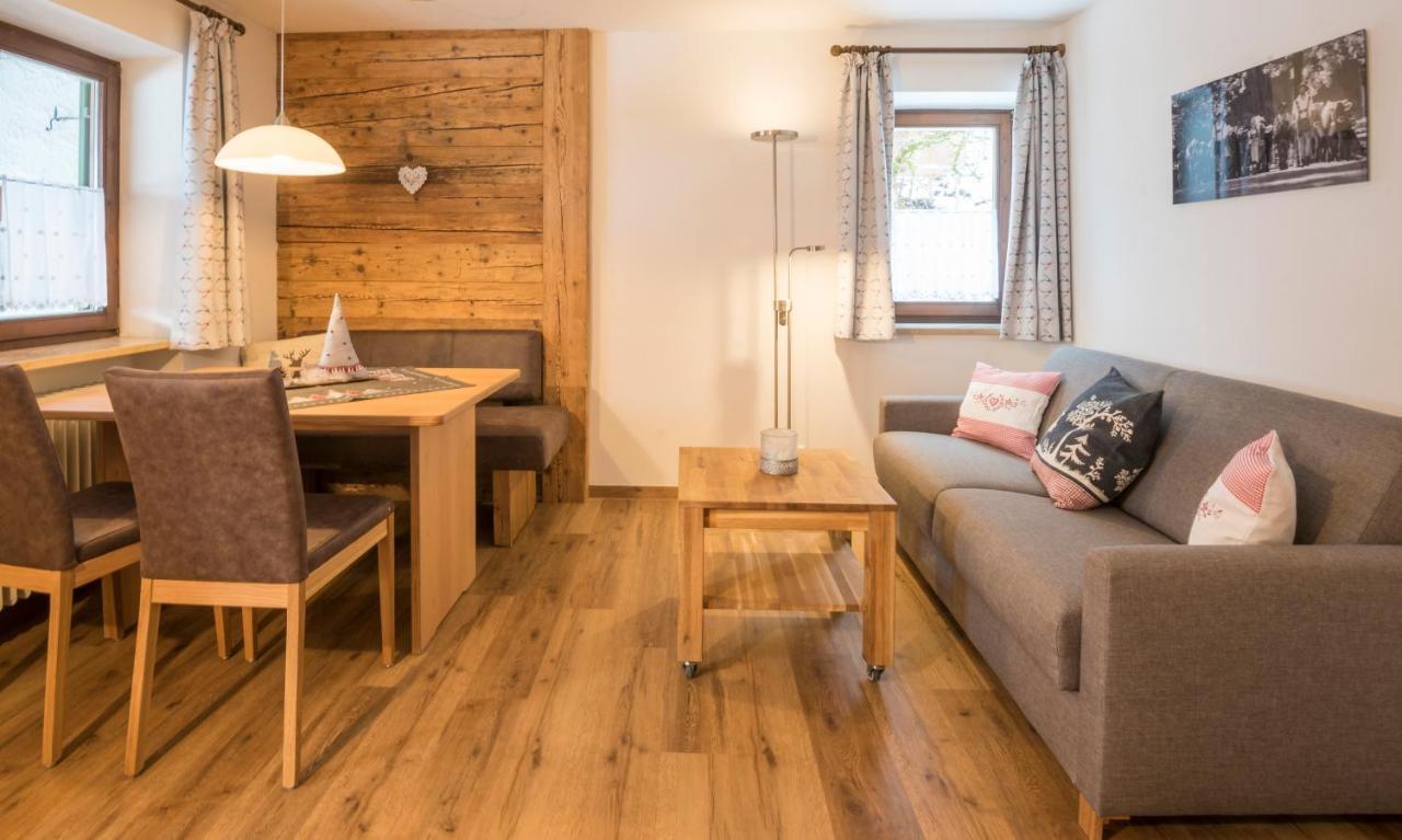 Gschwenderhaus Ferienwohnungen Oberstdorf Extérieur photo